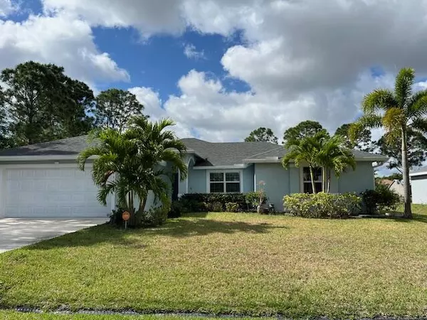 5632 NW Whitecap RD, Port Saint Lucie, FL 34986