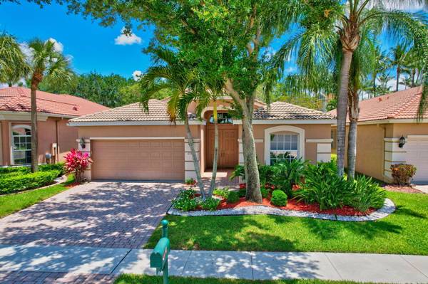 6596 Via Alfieri,  Lake Worth,  FL 33467