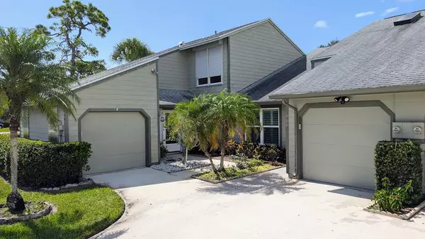 Jensen Beach, FL 34957,906 NE Sandalwood PL