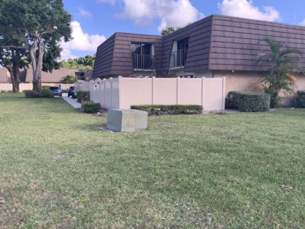 7610 76th WAY, West Palm Beach, FL 33407