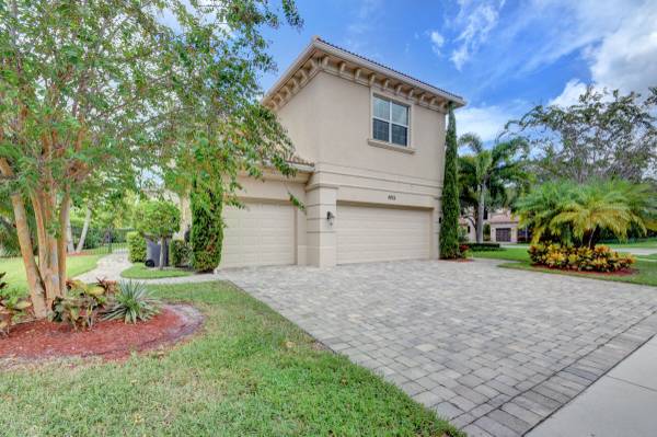 Royal Palm Beach, FL 33411,8625 Wellington View DR