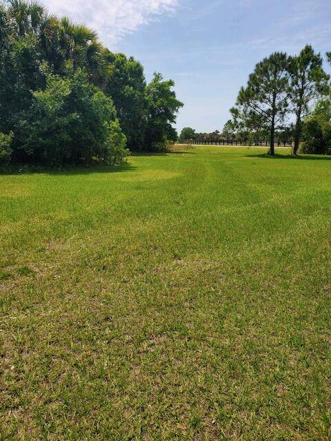 Okeechobee, FL 34972,2532 SE 137th WAY
