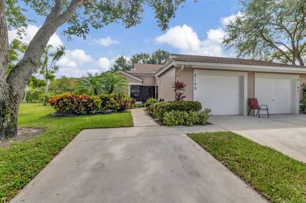 8199 Springlake DR,  Boca Raton,  FL 33496