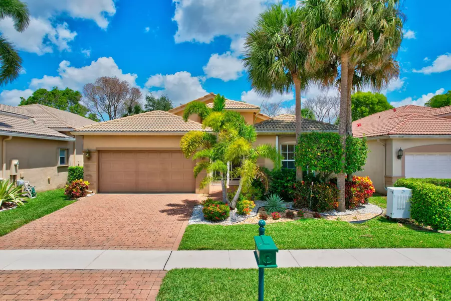 8751 Via Avellino, Lake Worth, FL 33467