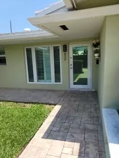 Boca Raton, FL 33486,850 W Camino Real