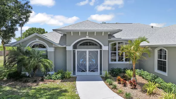 Vero Beach, FL 32968,1095 SW 47th AVE