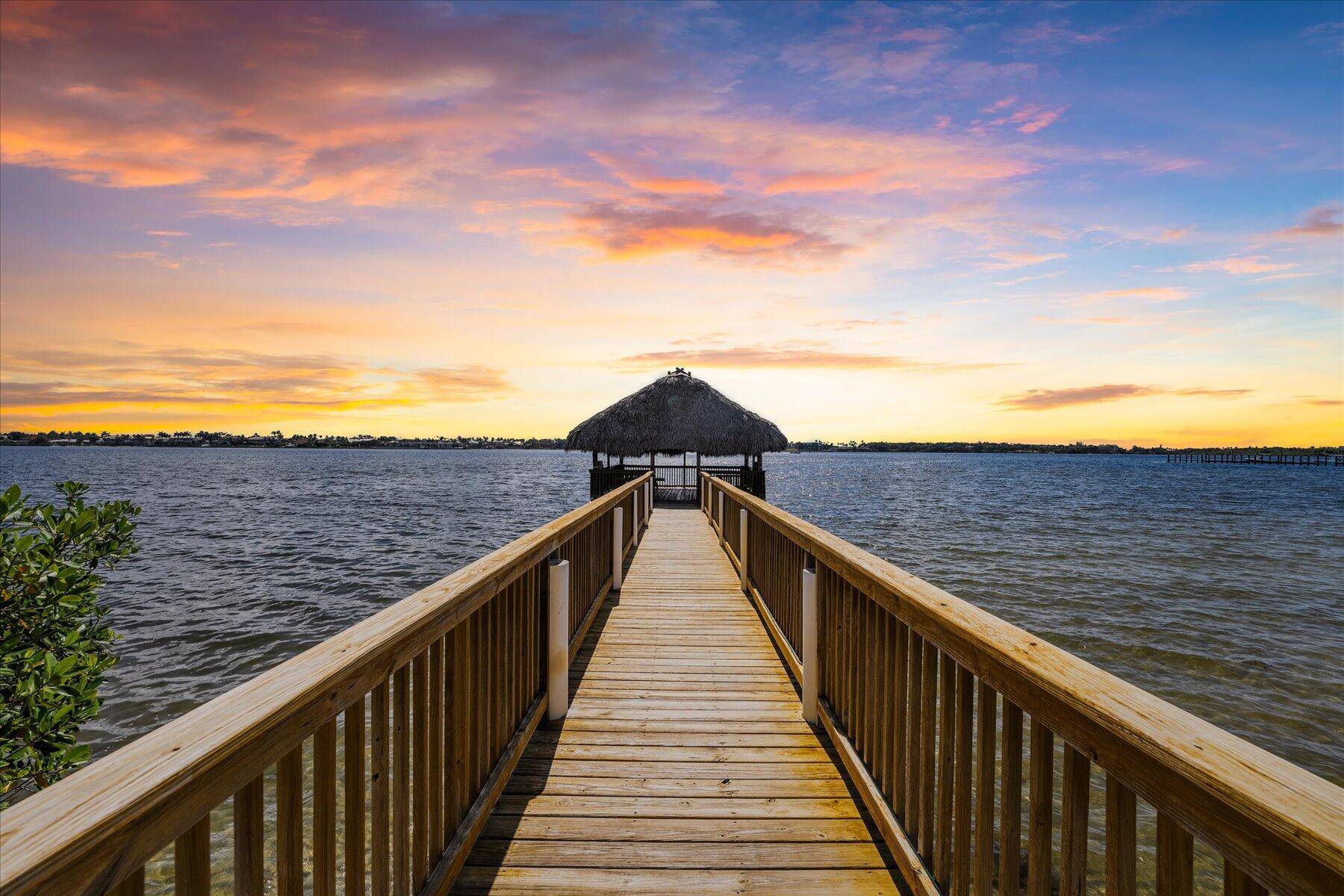 8 S Lakeshore DR, Hypoluxo, FL 33462