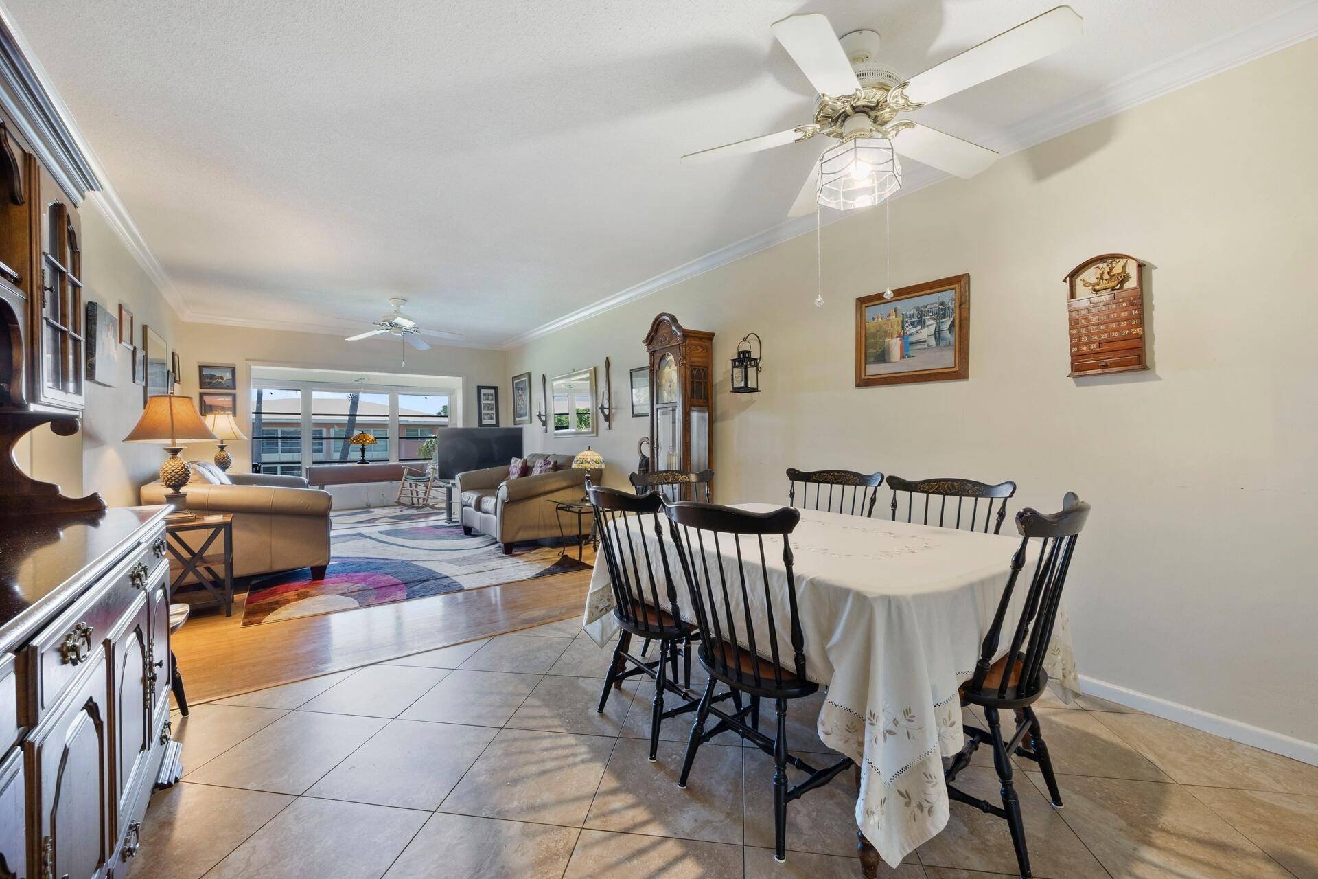 Boca Raton, FL 33431,300 NE 20th ST 6310