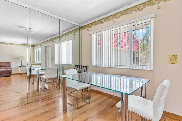 Palm Springs, FL 33461,3100 Springdale BLVD 307