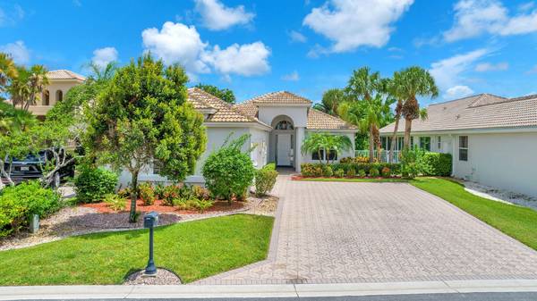 9128 Long Lake Palm DR, Boca Raton, FL 33496