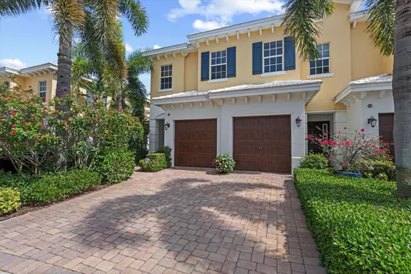 218 Mariner CT, North Palm Beach, FL 33408