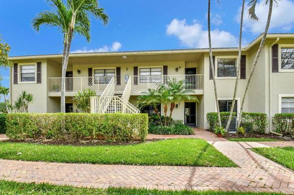 Boynton Beach, FL 33436,3 Stratford DR D