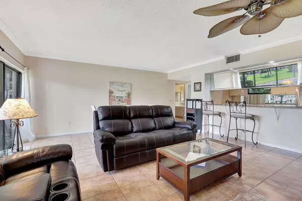 Wellington, FL 33414,11863 Wimbledon CIR 440