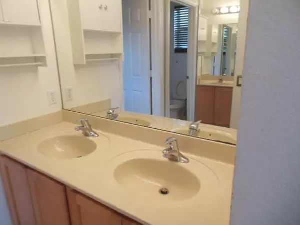 Riviera Beach, FL 33404,3255 Scarletta DR