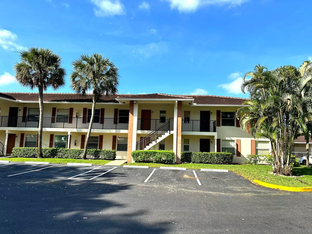 Boca Raton, FL 33428,9845 Three Lakes CIR