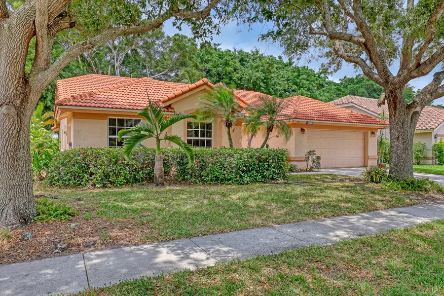 6652 Hatteras DR, Lake Worth, FL 33467