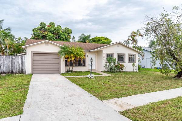 9205 SW E 16th RD, Boca Raton, FL 33428