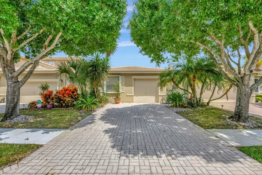 8525 Water Cay, West Palm Beach, FL 33411