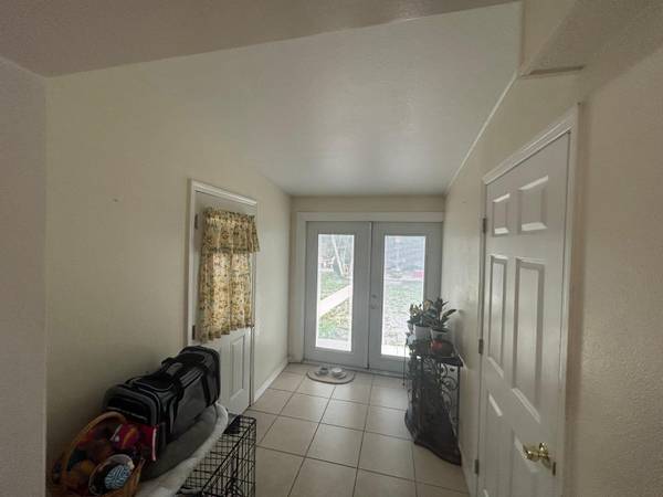 Port Saint Lucie, FL 34983,158 SE Castana CT