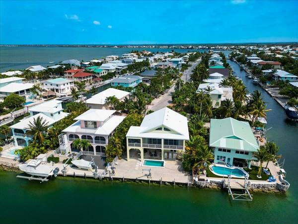 Cudjoe Key, FL 33042,1165 Lagoon DR