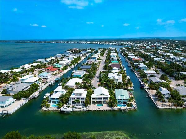 Cudjoe Key, FL 33042,1165 Lagoon DR