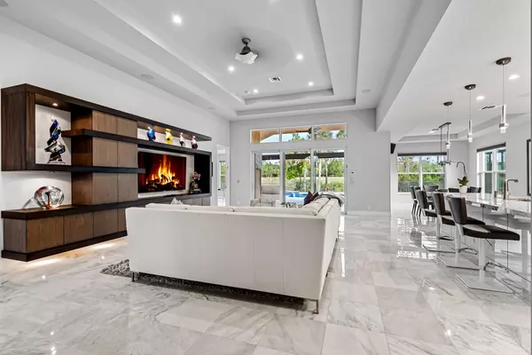 316 Carina DR Jupiter, FL 33478