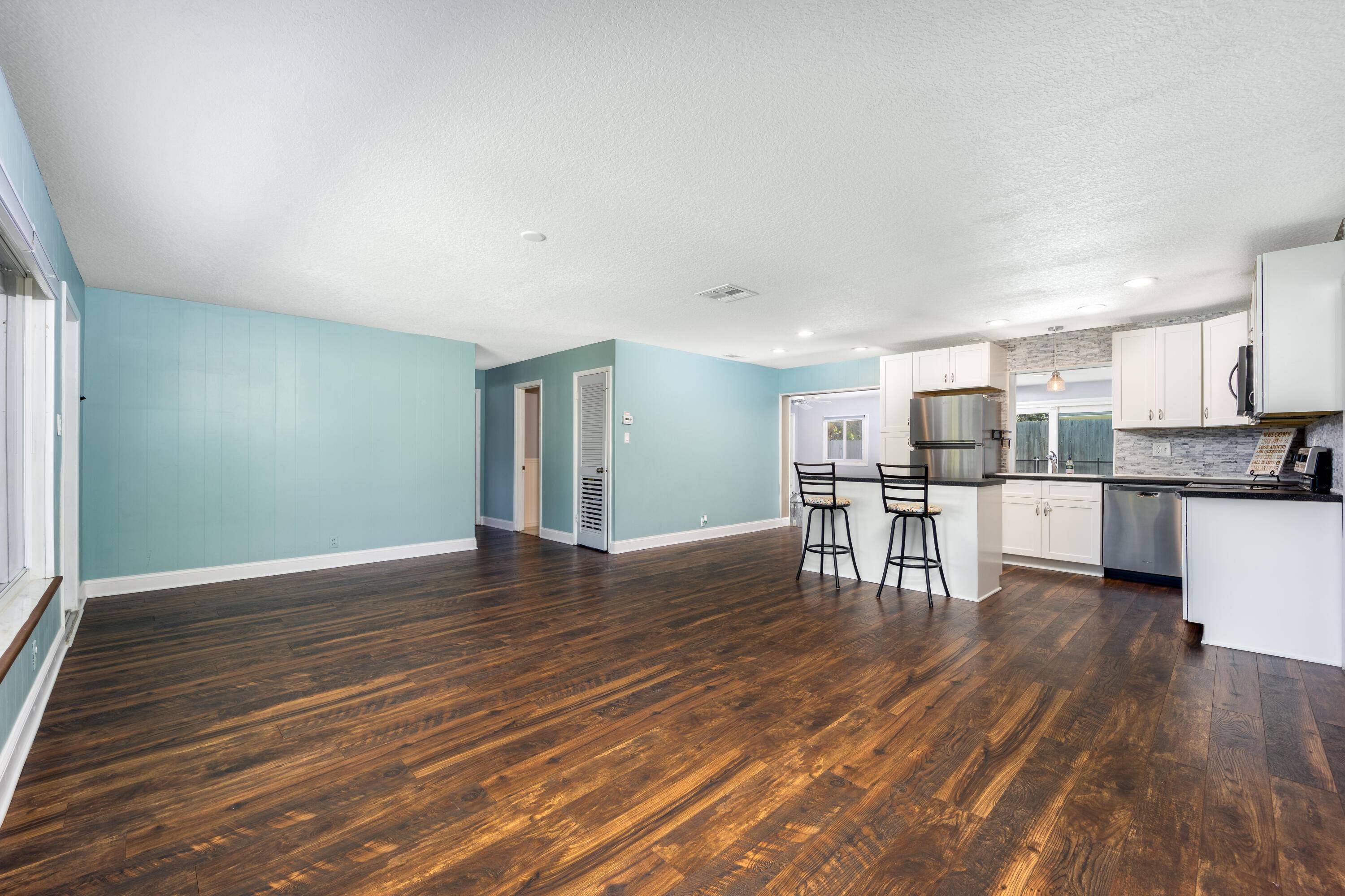 Jensen Beach, FL 34957,3374 NE Sandra DR