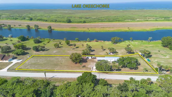 Okeechobee, FL 34974,12302 Us- Hwy 441 Se