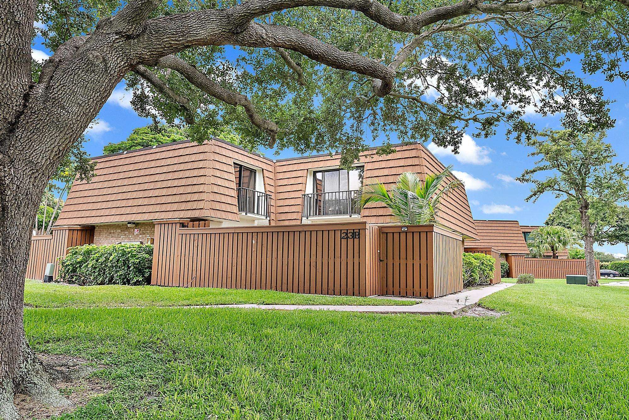 Tequesta, FL 33469,3900 County Line RD 23b