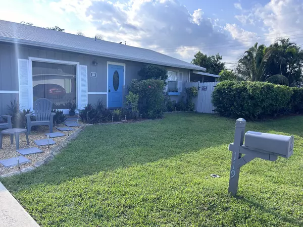 Boynton Beach, FL 33435,119 SW 1st ST