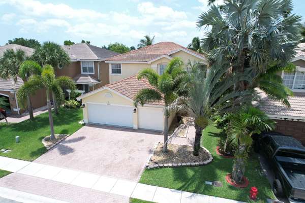 5524 Baja TER,  Greenacres,  FL 33463