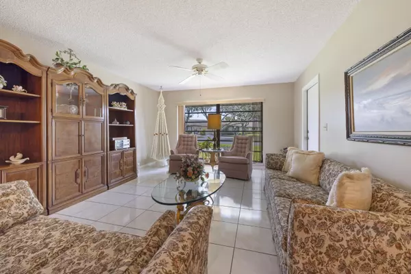 Boynton Beach, FL 33436,4824 Dovewood CIR B