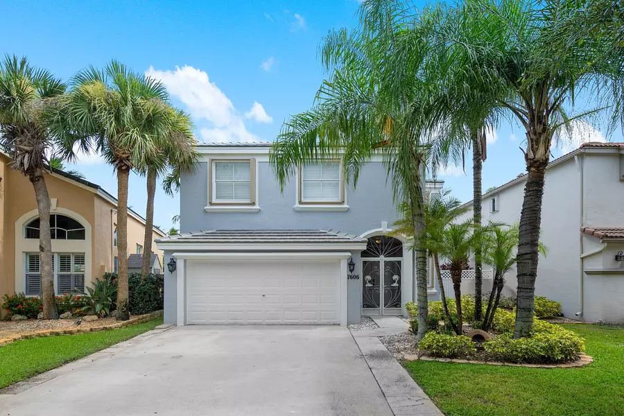 7606 Oak Grove CIR, Lake Worth, FL 33467