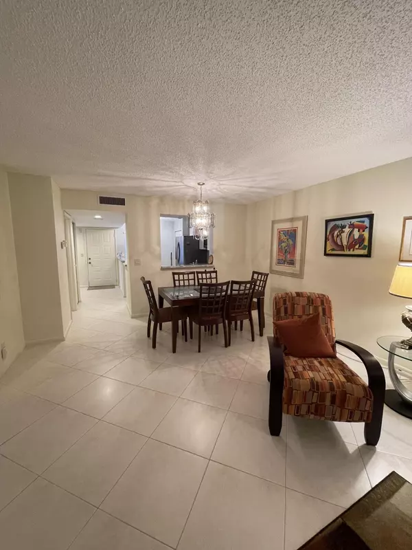 Delray Beach, FL 33446,7290 Ashford PL 108