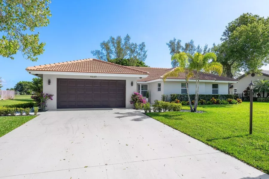 4669 Bucida RD, Boynton Beach, FL 33436