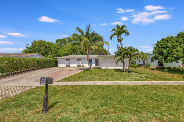 9469 Birdwood ST, Palm Beach Gardens, FL 33410