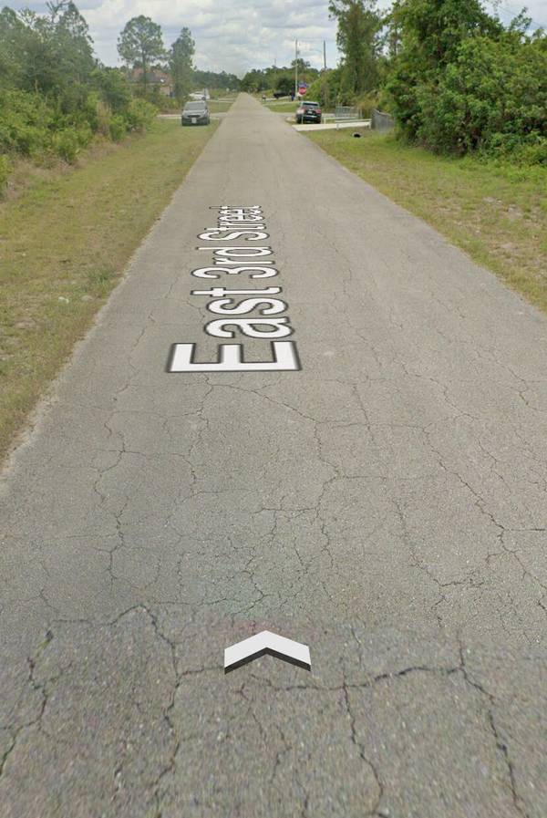 Lehigh Acres, FL 33936,4002 E 3rd ST