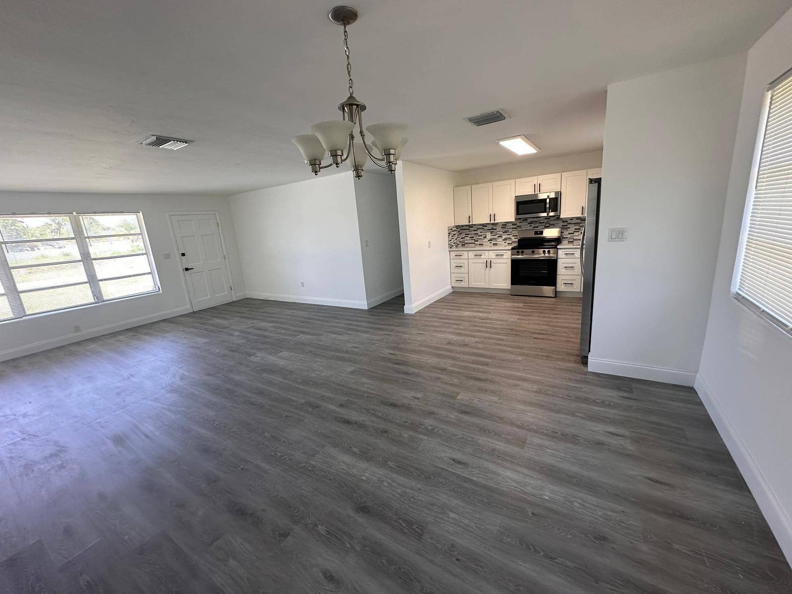 Palm Springs, FL 33461,4304 Diamond RD