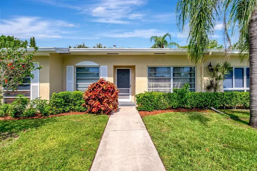 13788 Via Flora B, Delray Beach, FL 33484