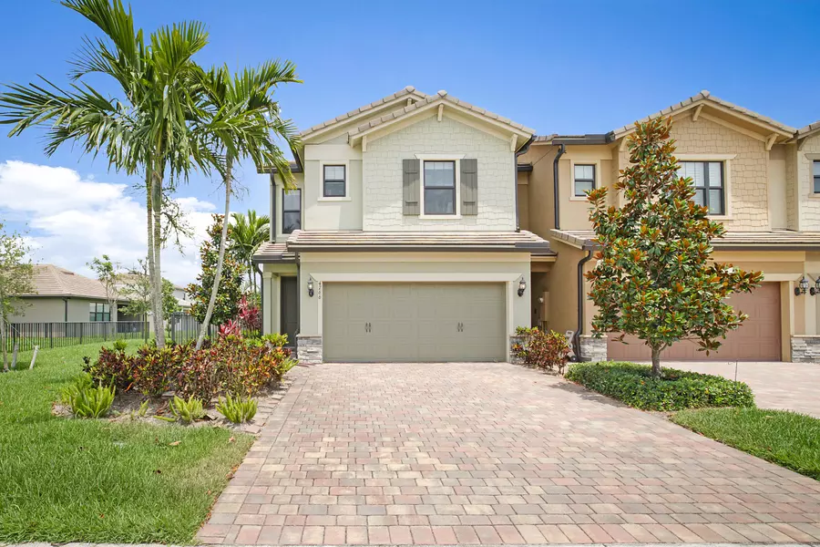 4766 San Fratello CIR, Lake Worth, FL 33467