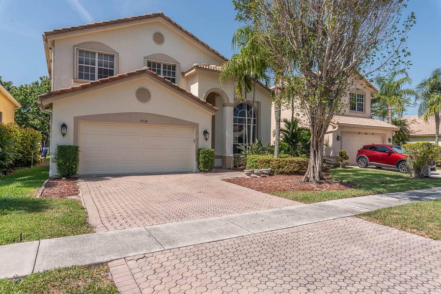 7518 Colony Lake DR, Boynton Beach, FL 33436