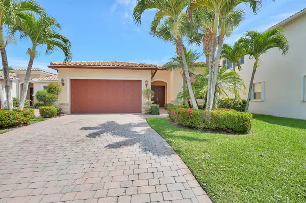 9955 Via Amati, Lake Worth, FL 33467