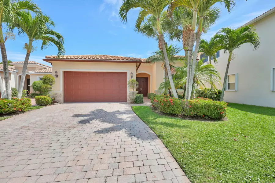 9955 Via Amati, Lake Worth, FL 33467