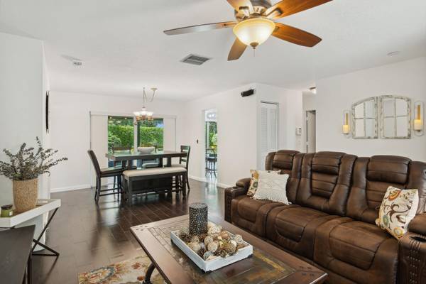 Delray Beach, FL 33484,14931 Pepper Mill LN