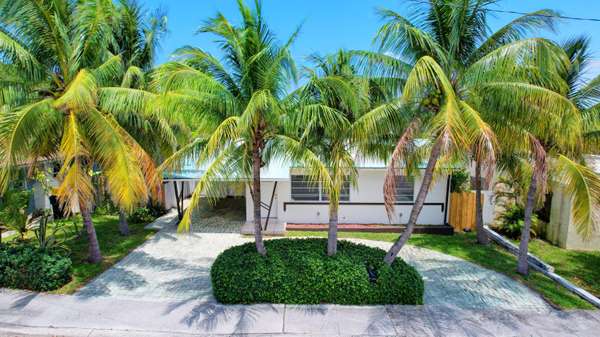 726 N A ST, Lake Worth Beach, FL 33460