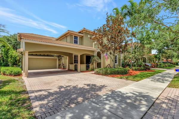 127 Via Castilla, Jupiter, FL 33458