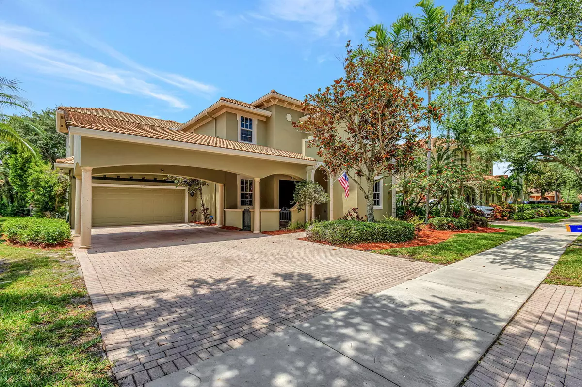 Jupiter, FL 33458,127 Via Castilla