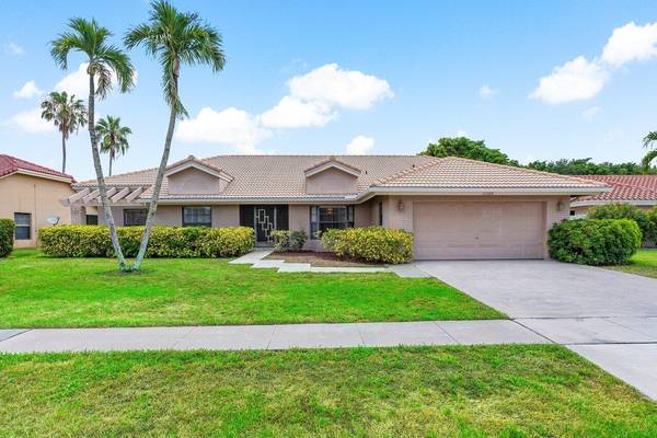 11288 Island Lakes LN, Boca Raton, FL 33498