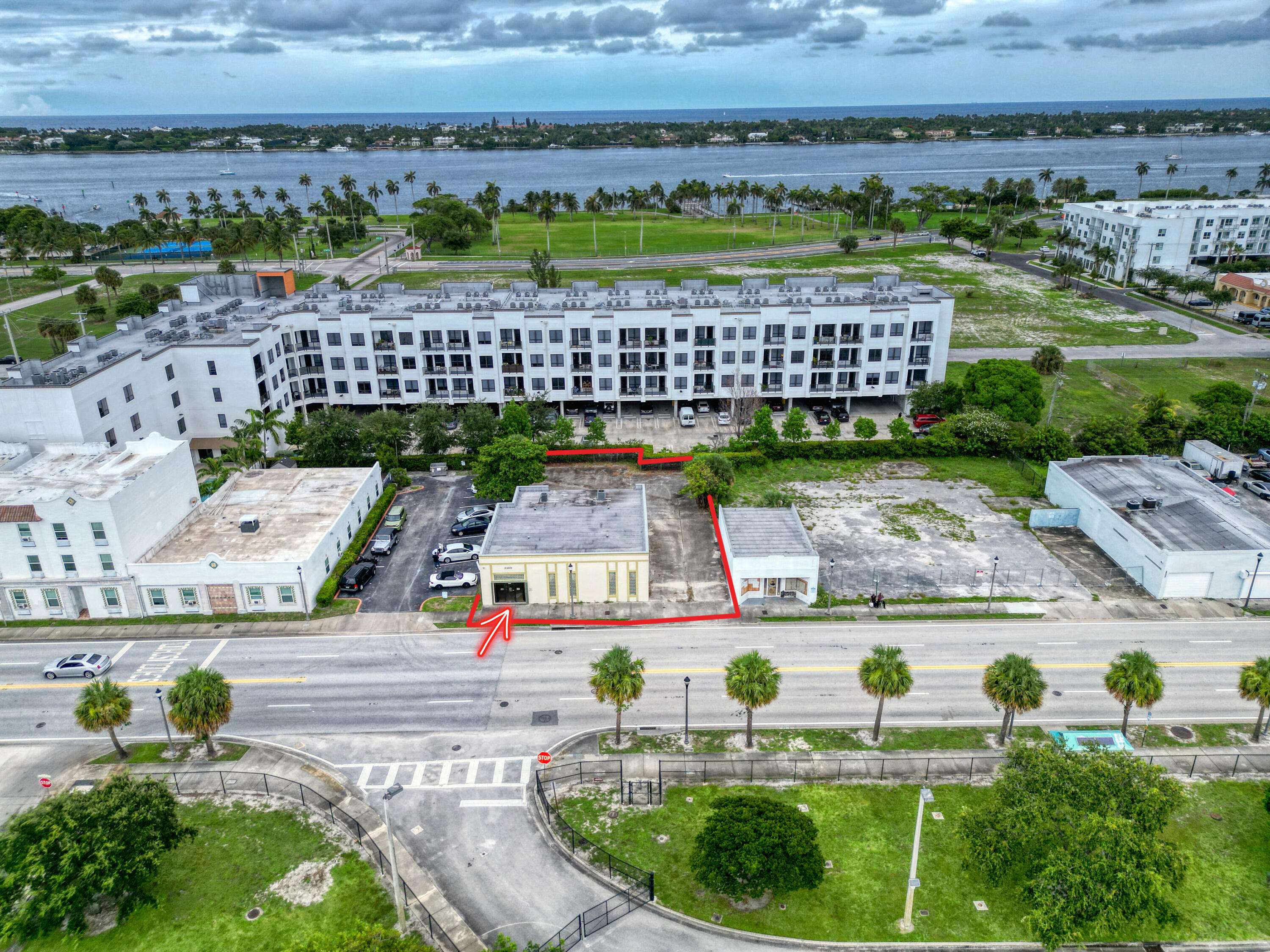 West Palm Beach, FL 33407,2300 N Dixie HWY