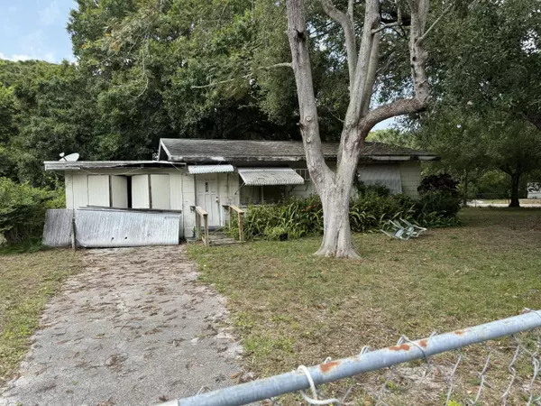 2604 Ohio AVE, Fort Pierce, FL 34947